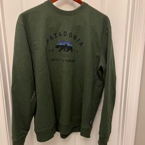 Green XL Patagonia Sweatshirt